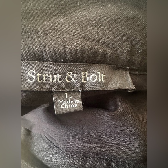 Strut & Bolt Black Embroidered Flutter Sleeve Dress - Picture 7 of 12